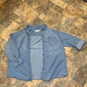 Ava & Viv 2X denim shirt with pocket.